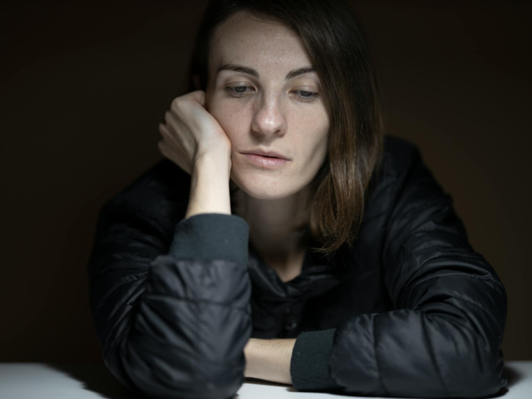 Have I Fallen Out of Love, or Am I Depressed? Differentiating Relationship Apathy from MDD