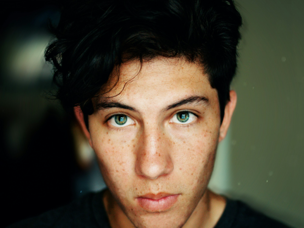 How to Get a Man to Open Up: What Actually Works