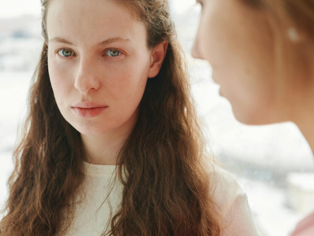 8 Boundaries You Must Set When Dealing With a Narcissist — And How to Actually Hold Them